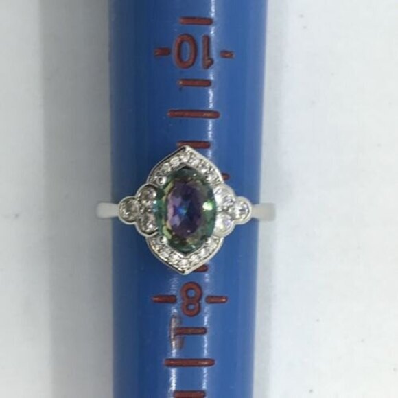 Sterling Silver Mystic Rainbow Ring Size 9 Stamped 925 Oval Center Clear Stones - Picture 9 of 14